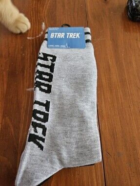 2 NIP Mens Star Trek Socks